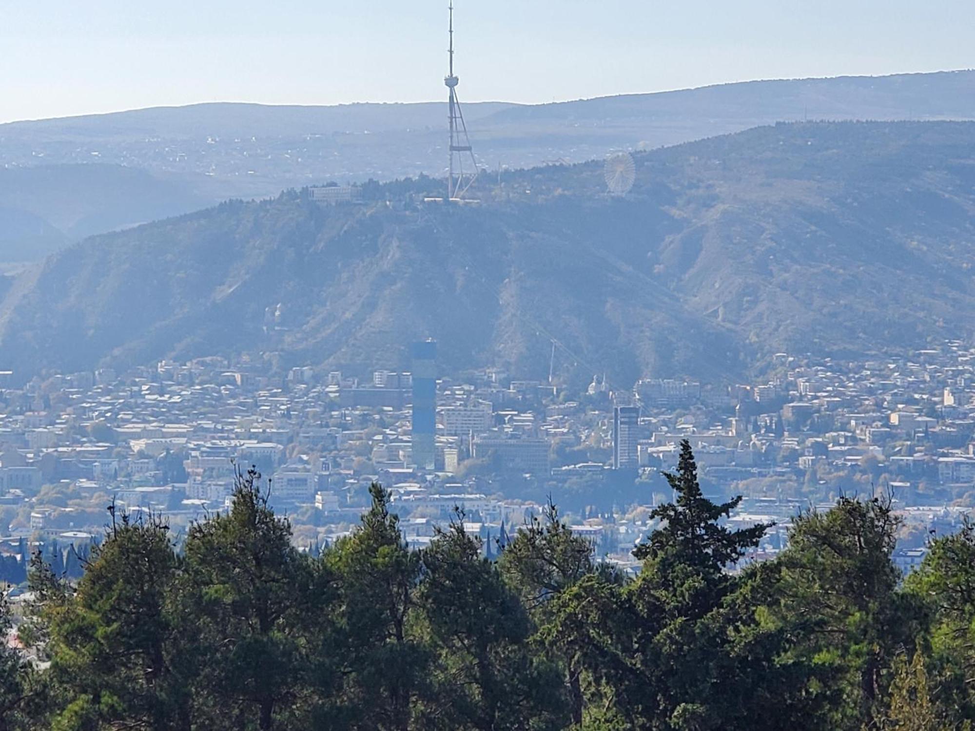 Уиут Ниниа Сад Lejlighed Tbilisi Eksteriør billede